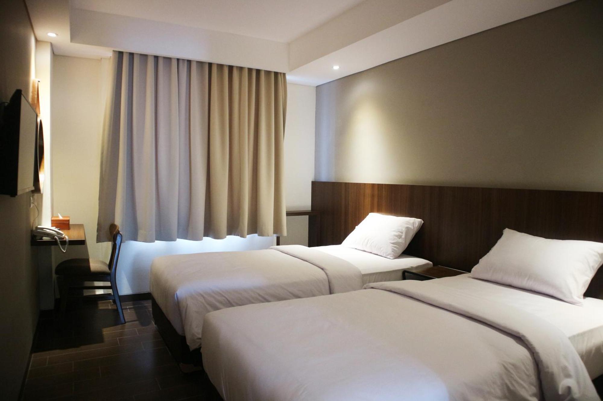 Bianco Costel Hotel Bogor Exterior photo
